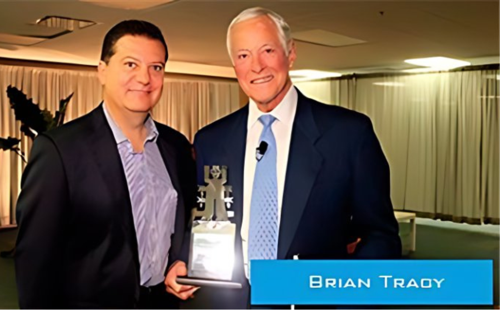 Francisco Yanez con Brian Tracy