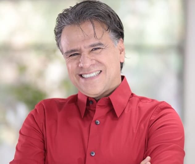 Carlos Cuauhtémoc Sanchez conferencista
